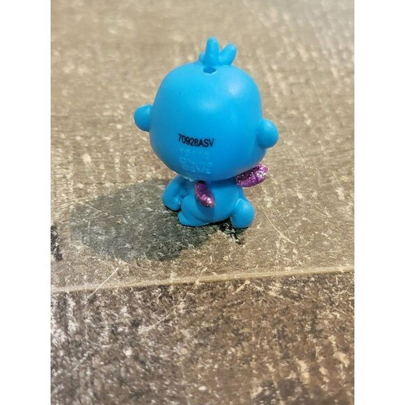 SML blue Monkey chimp purple glitter winged angel toy figure - Picture 3 of 3